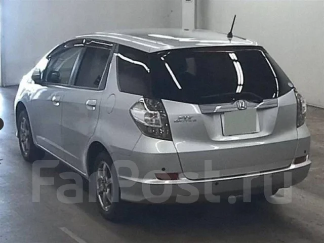 Honda Fit Shuttle. GG8 ����
