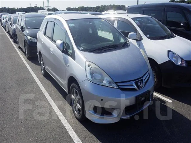 Honda Fit Shuttle. GG8 ����
