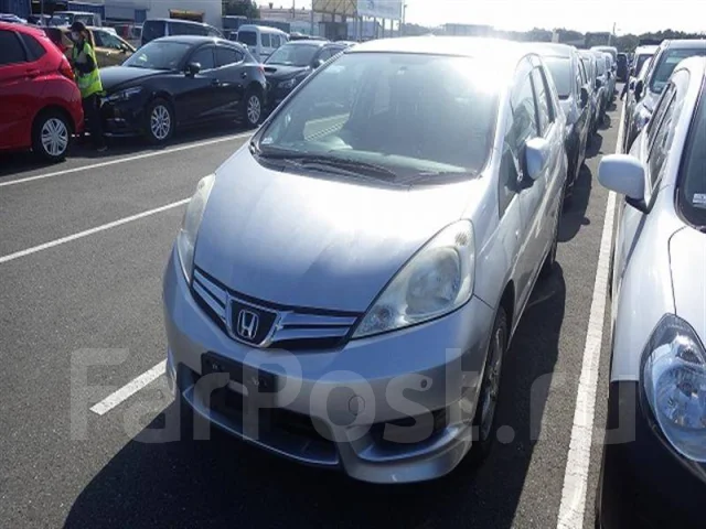 Honda Fit Shuttle. GG8 ����