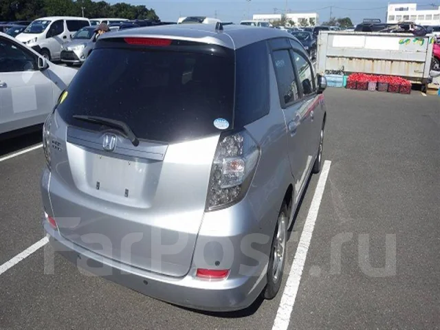 Honda Fit Shuttle. GG8 ����
