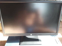 HP. 19.5", ���������� �� (LCD, LED, QLED) ����