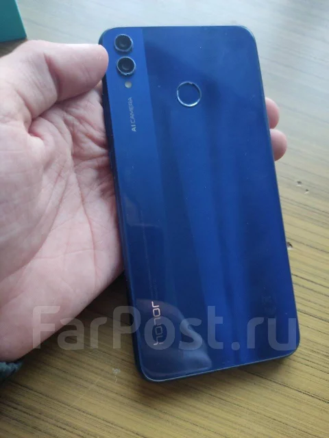 Honor 8X. �/�, 64 ��, �����, 4G LTE ����