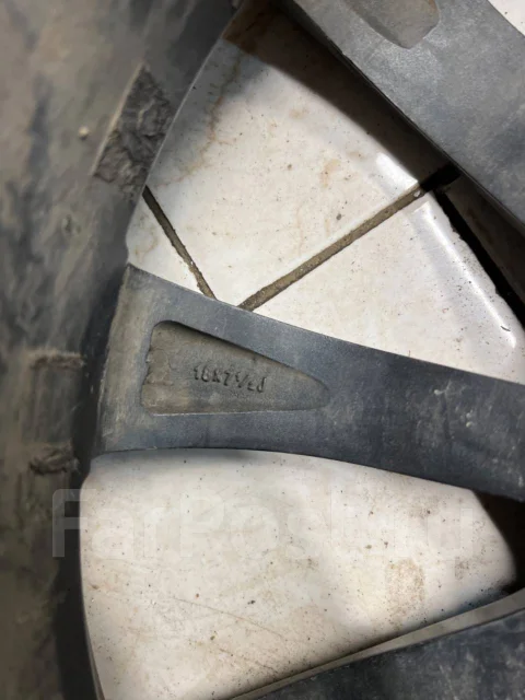 Topy Zina. 7.5x18", 5x114.3, ET38 ����