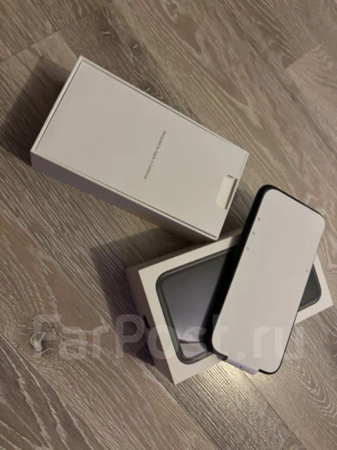 Apple iPhone Xr. �/�, 64 ��, ������, 3G, 4G LTE ����