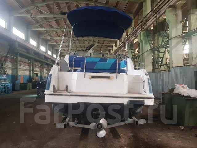 Bayliner. 1990 ���, ����� 7,9��., ��������� ������������, 190��.�., ������ ����