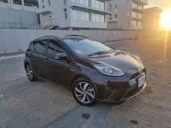 Toyota Aqua. �������, ��������, 1.5 (75��.�.), ������, 57 000����. �� ����