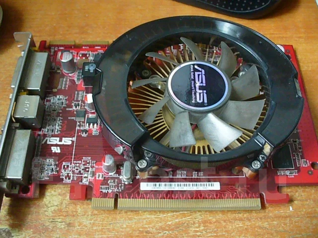 Radeon HD 3650 ����