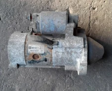 ������� Mitsubishi 4D68 MD331137 ����