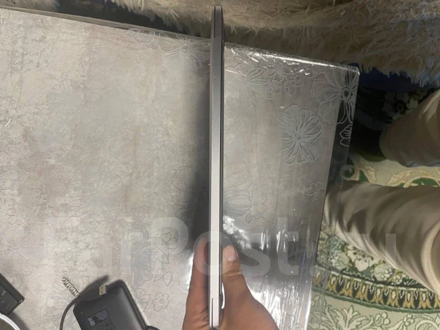 Apple MacBook Pro 13 2019 Mid MV992. WiFi: 1, Bluetooth: 1 ����