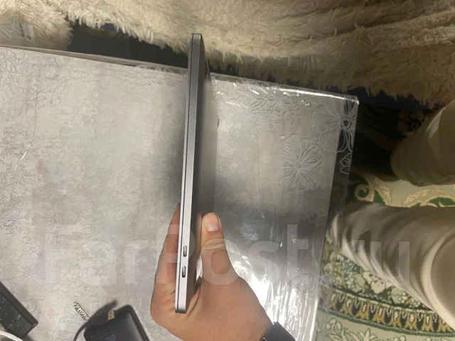 Apple MacBook Pro 13 2019 Mid MV992. WiFi: 1, Bluetooth: 1 ����