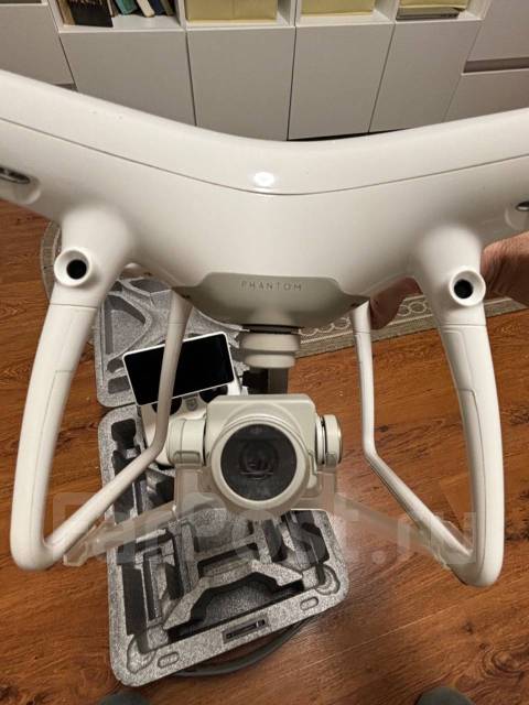 Dji phantom 4 pro (с экраном), с камерой, б/у, в наличии. Цена: 55 000 ...