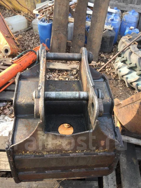 Kobelco SK60 ����