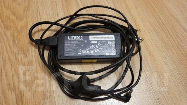 Acer Aspire 5750G. 15.6", ��� 8 ��, ���� 256���, WiFi: 1, ����������� �� 2��. ����