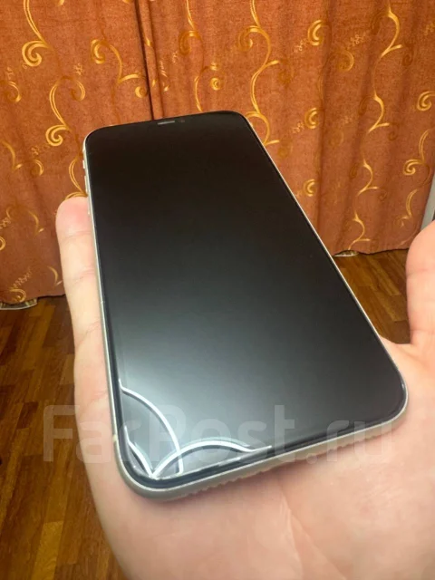 Apple iPhone 11. �/�, 128 ��, �����, 4G LTE, ����������, NFC ����