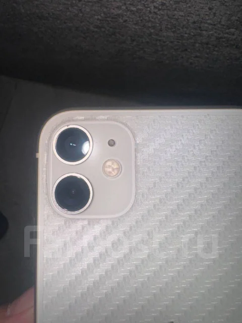 Apple iPhone 11. �/�, 128 ��, �����, 4G LTE, ����������, NFC ����