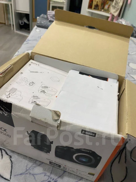 Sony Alpha ILCE-3500. ���: 4� ����