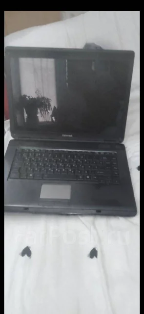 Toshiba. 2����, ��� 3072 ��, ���� 160���, WiFi: 1, Bluetooth: 1, ����������� �� 1��. ����
