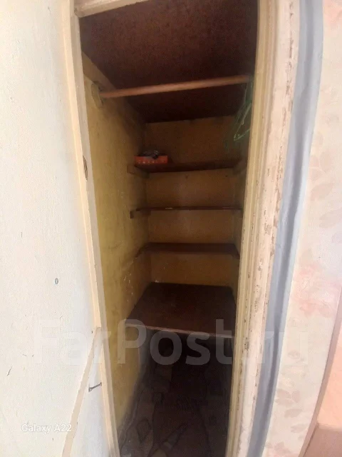 �������, ����� ������������ 9. ���������, ���������, 10���.��., 1/4 ����, ������������� ������ ����