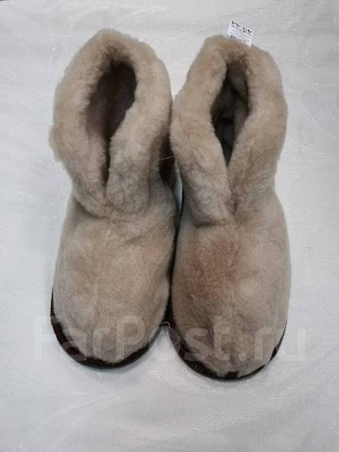 Продам чуни мужские меховые из овчины, размер: 43, зима, новый, под ...