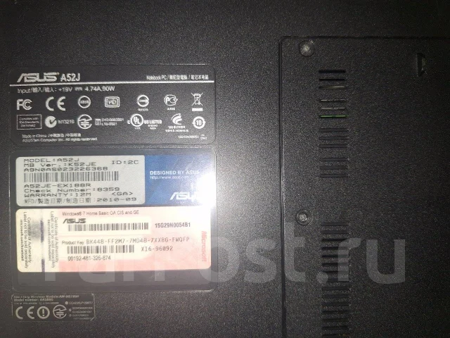 Asus A52JE. 15.6", 2����, ��� 6 ��, ���� 320���, WiFi: 1, Bluetooth: 1, ����������� �� 1��. ����