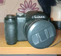 Panasonic Lumix DMC-FZ8. 7 - 7.9 ��, ���: 4� ����