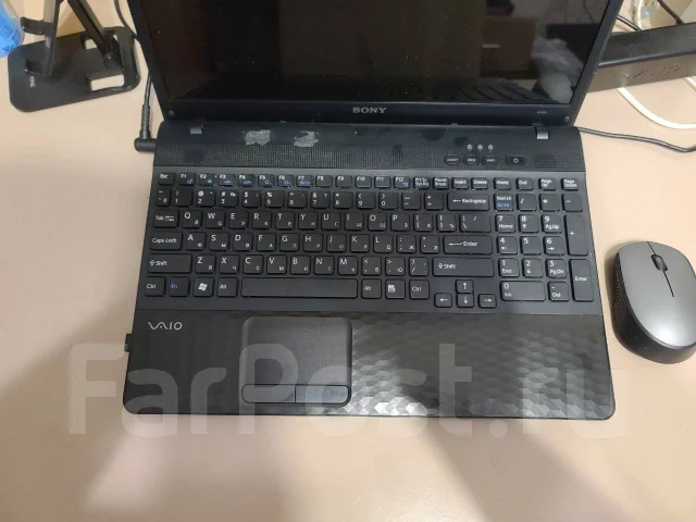 Sony VAIO PCG-71812V. 15.6", 2,2����, ��� 8 ��, ���� 256���, WiFi: 1, Bluetooth: 1, ����������� �� 1��. ����