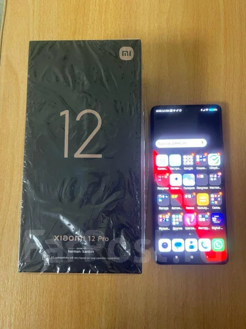 Xiaomi 12 Pro. �/�, 256 ��, ������, 3G, 4G LTE, 5G, Dual-SIM, NFC ����