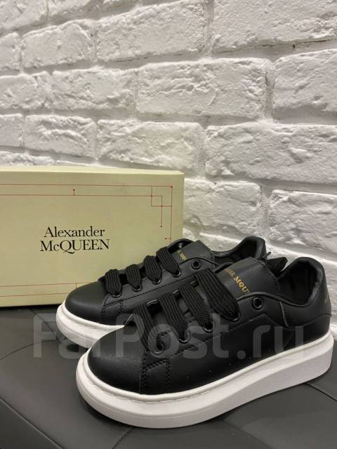 Alexander mcqueen 36.5 hotsell