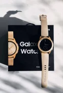 Samsung Galaxy Watch. NFC ����