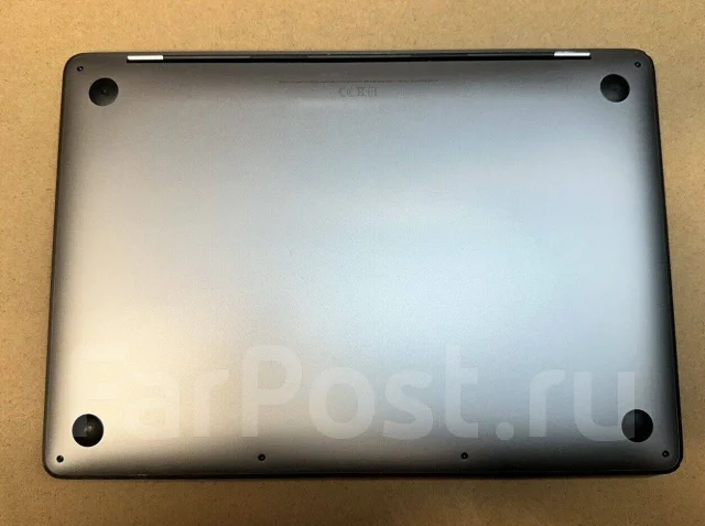 Apple MacBook Pro 13. 13", 2,3����, ��� 8 ��, ���� 256���, ����������� �� 6��. ����