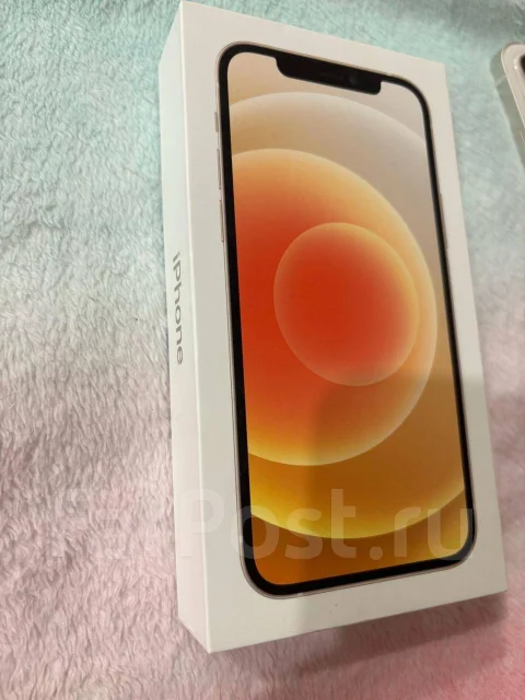 Apple iPhone 12. �/�, 64 ��, �����, 3G, 4G LTE ����