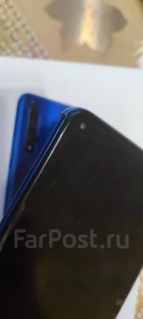 Honor 20. �/�, 128 ��, �����, 4G LTE, NFC ����