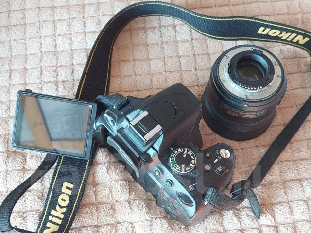Nikon D5100 ����