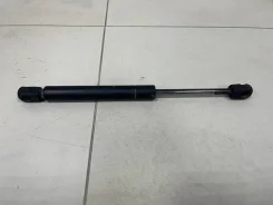 ����������� ������ ��������� Volkswagen Passat B5 2000-2006 [8D5827552F] 8D5827552F ����