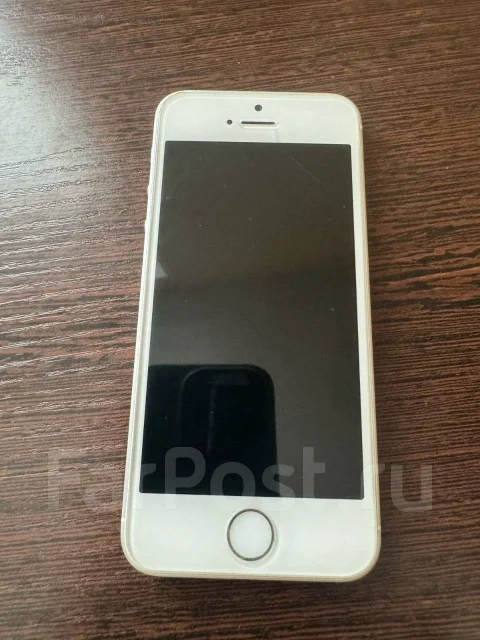 Apple iPhone SE. �/�, 64 ��, �����, 4G LTE ����
