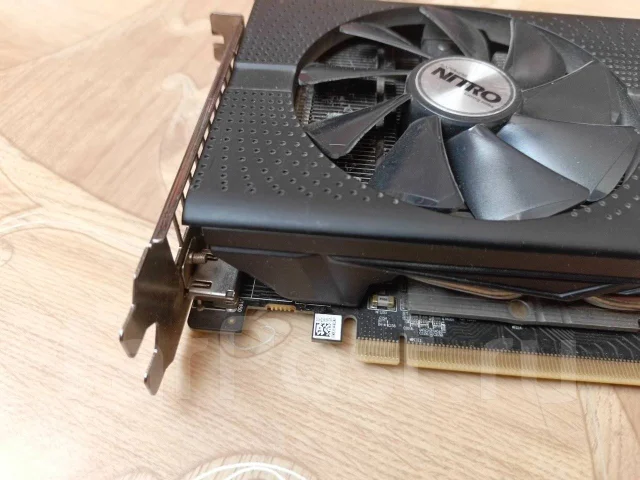 Radeon RX 470 ����