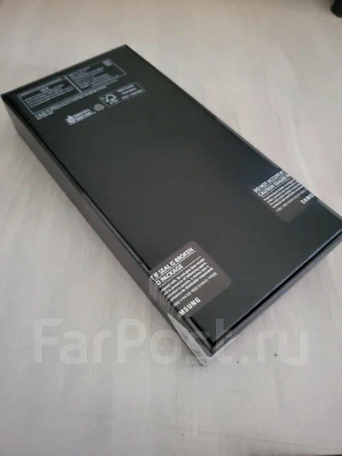 Samsung Galaxy Z Flip4. �����, 256 ��, ����� ����