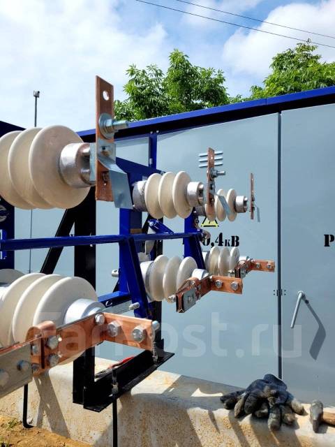 Монтаж линий электропередач. Монтаж опор ЛЭП, установка КТПН в Артеме