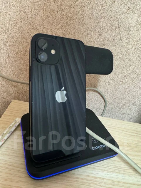 Apple iPhone 12. �/�, 64 ��, ������, 3G, 4G LTE ����