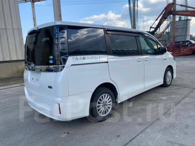 Toyota Voxy. ZRR80G ZRR80W ZRR85G ZRR85W ZWR80G ZWR80W, 2ZRFXE 3ZRFAE ����