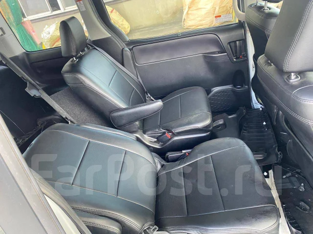 Toyota Voxy. ZRR80G ZRR80W ZRR85G ZRR85W ZWR80G ZWR80W, 2ZRFXE 3ZRFAE ����