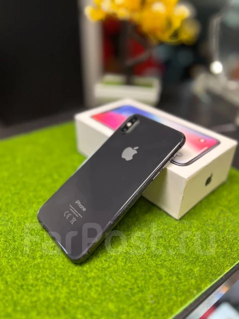 Apple iPhone X. �/�, 64 ��, ������, 3G, 4G LTE, NFC ����