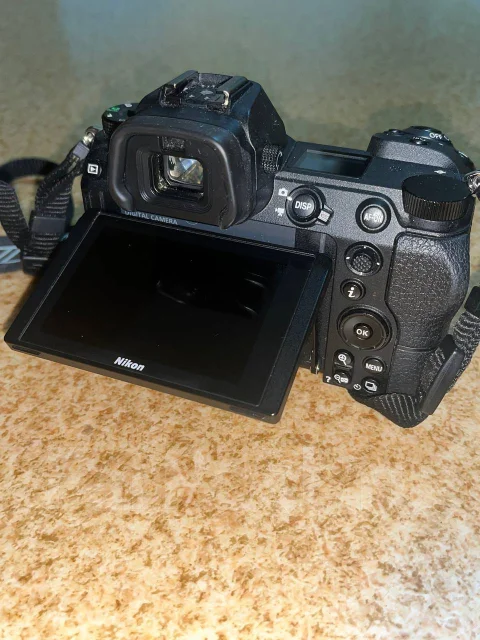 Nikon Z6 ����