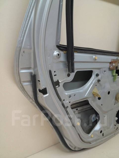    Renault Duster 2012 821012768R, 821014570R 821012768R 