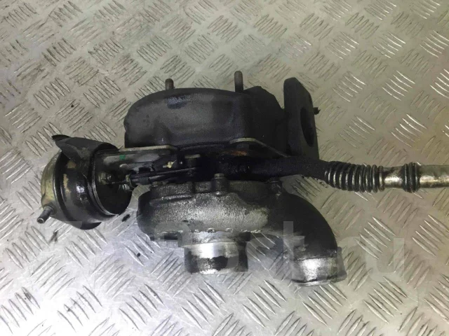 ������� Audi A4 2001 015748 GT2052V ����