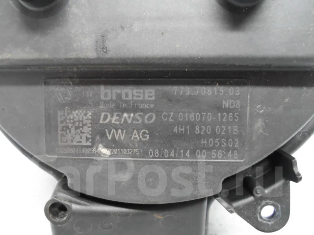 ���������� ��������� (�������� �����) Audi A6 2014 4H1820021B ����