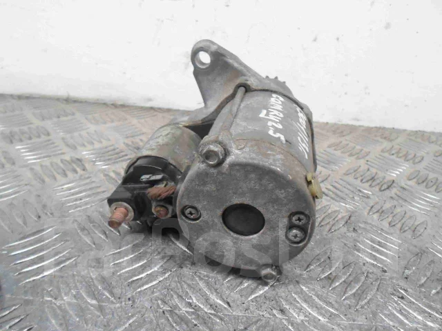 ������� Toyota Camry 2013 281000A011 ����