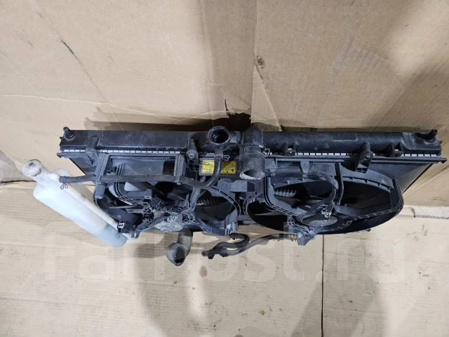 �������� ��� �� Mitsubishi Lancer Cedia! MR993259 ����