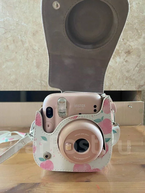 Fujifilm Instax Mini 11 ����