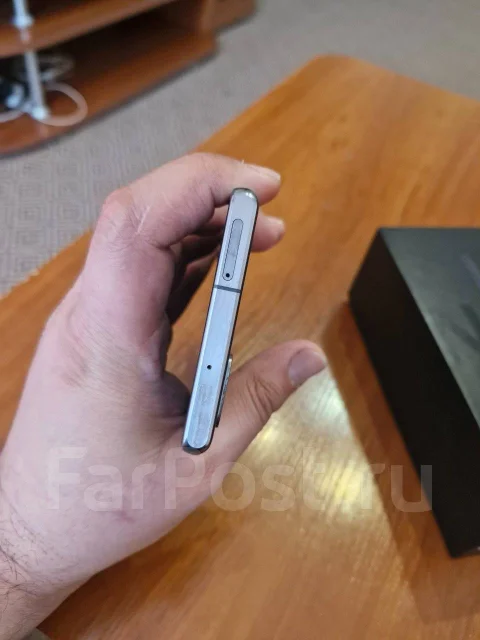 Samsung Galaxy Note 20. �/�, 256 ��, ������, 4G LTE, 5G, NFC ����